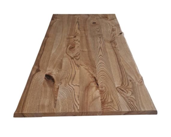 столешница из ясеня с сучками и эпоксидной смолой